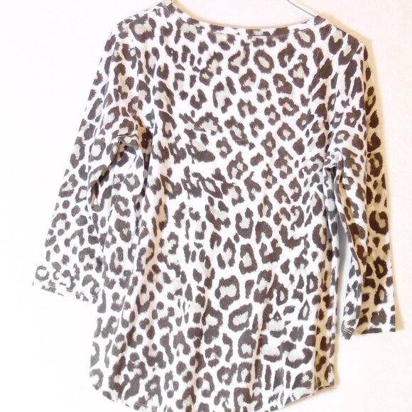 Chicos Blouse Womens Size 0 Cheetah Crew Neck 3/4 length Sleeves AnimalTop - Picture 2 of 6